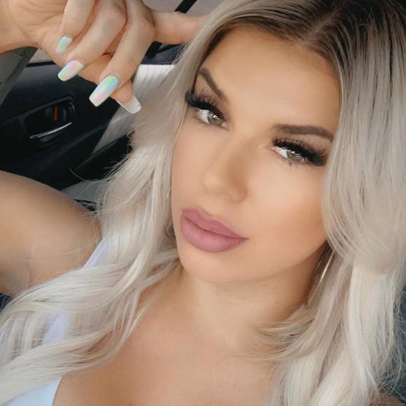 Meet your Posher, Rhona - Picture 1 of 1